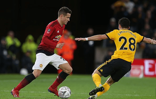 受到严峻挑 受到严峻挑